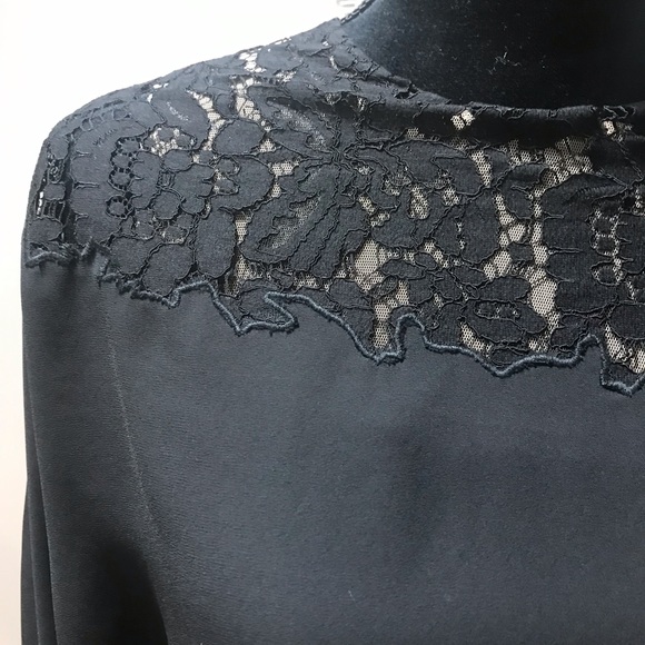 NWT BCBG Lace Blocked Cape Dress - Picture 8 of 8